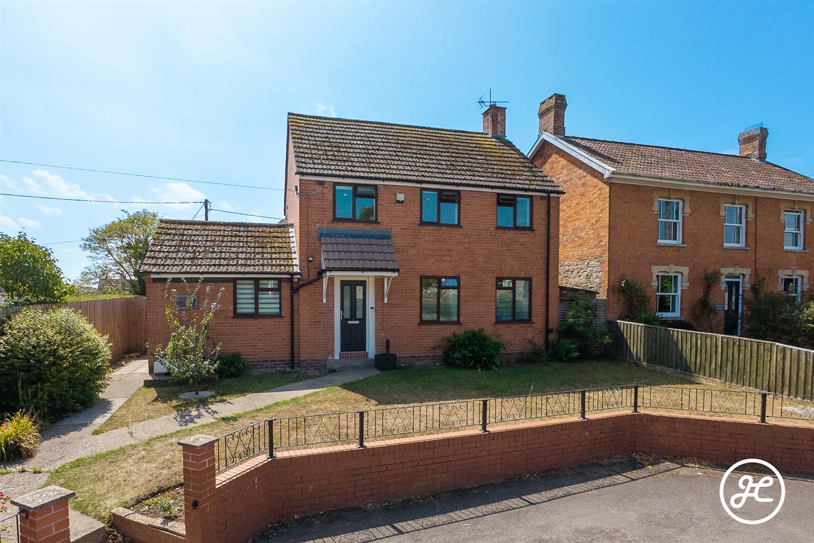 4 bed House For Sale in Othery, 